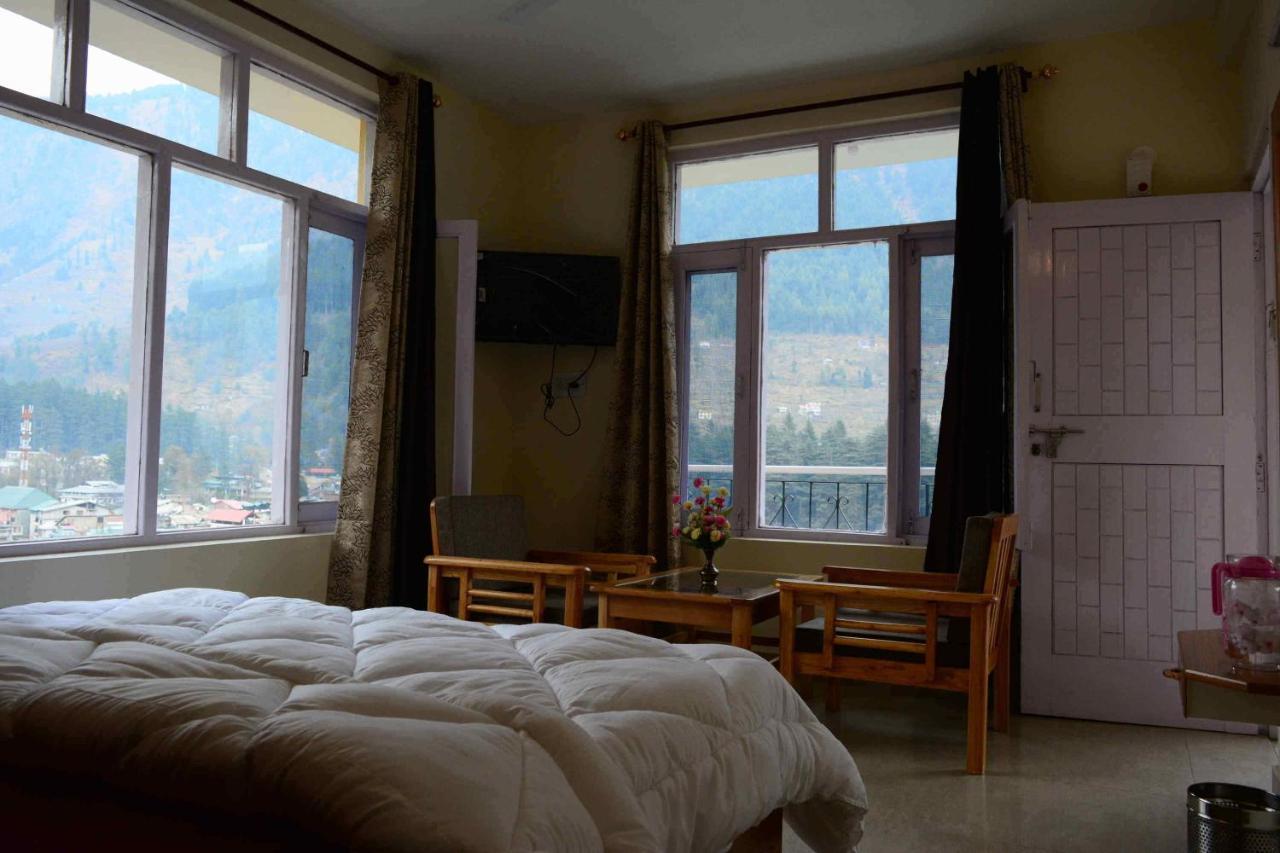Ambika Bliss Bed & Breakfast มะนาลี ภายนอก รูปภาพ