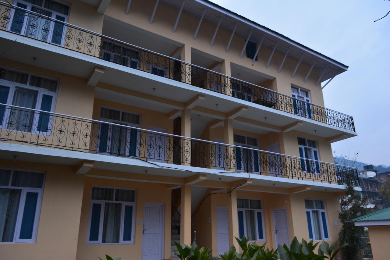 Ambika Bliss Bed & Breakfast มะนาลี ภายนอก รูปภาพ