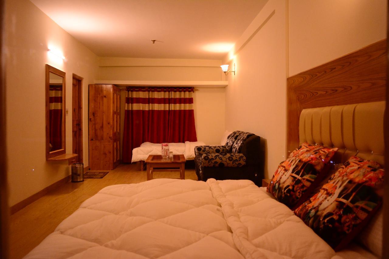 Ambika Bliss Bed & Breakfast มะนาลี ภายนอก รูปภาพ